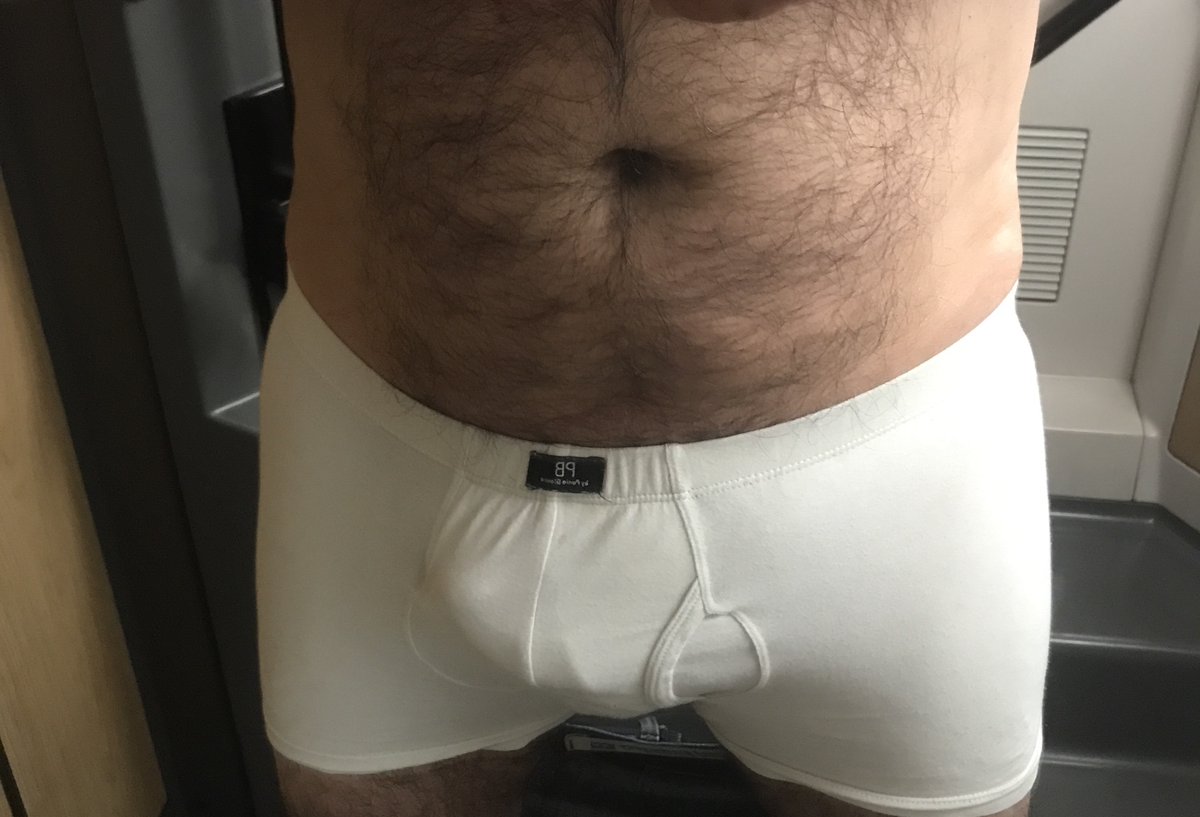 paris_tun's tweet photo. qui vient ?
#rebeu #gay #rebeus #arabe #beur #arab #arabdick #arabgay #turk #hairybears #hairybear #hairyguy #hairy #hairychest #naked #hairydad #hairymanbush #poilus #poils #belly #hairybelly #wank #Brief #briefsbulge https://t.co/tT8q4Ix4XM