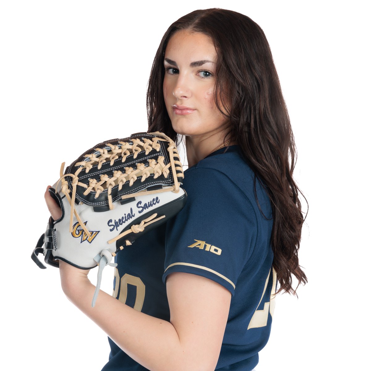 Torreso's dealing through 3 innings!

10 batters faced / 3 strikeouts / 0 hits

<a href="/SophiaTorreso/">Sophia Torreso</a> | #RaiseHigh | #Together