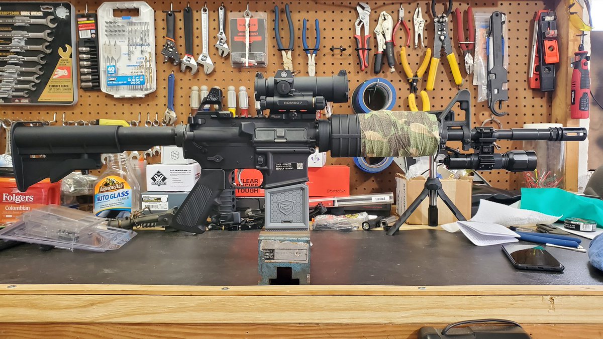 bondito0071's tweet photo. Did you know that if you build an #ar15 in your garage a #guncontrol authoritarian will hate you? Also if you're black the #Democrats will too. Unless you're a criminal that is.
#2ndamendment #pewpewlife #freeamerican #imnotoppressed #fuckguncontrol https://t.co/s0dAoPrxTg