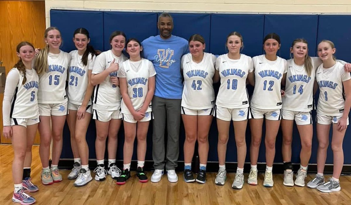 Mike Davis tweet media