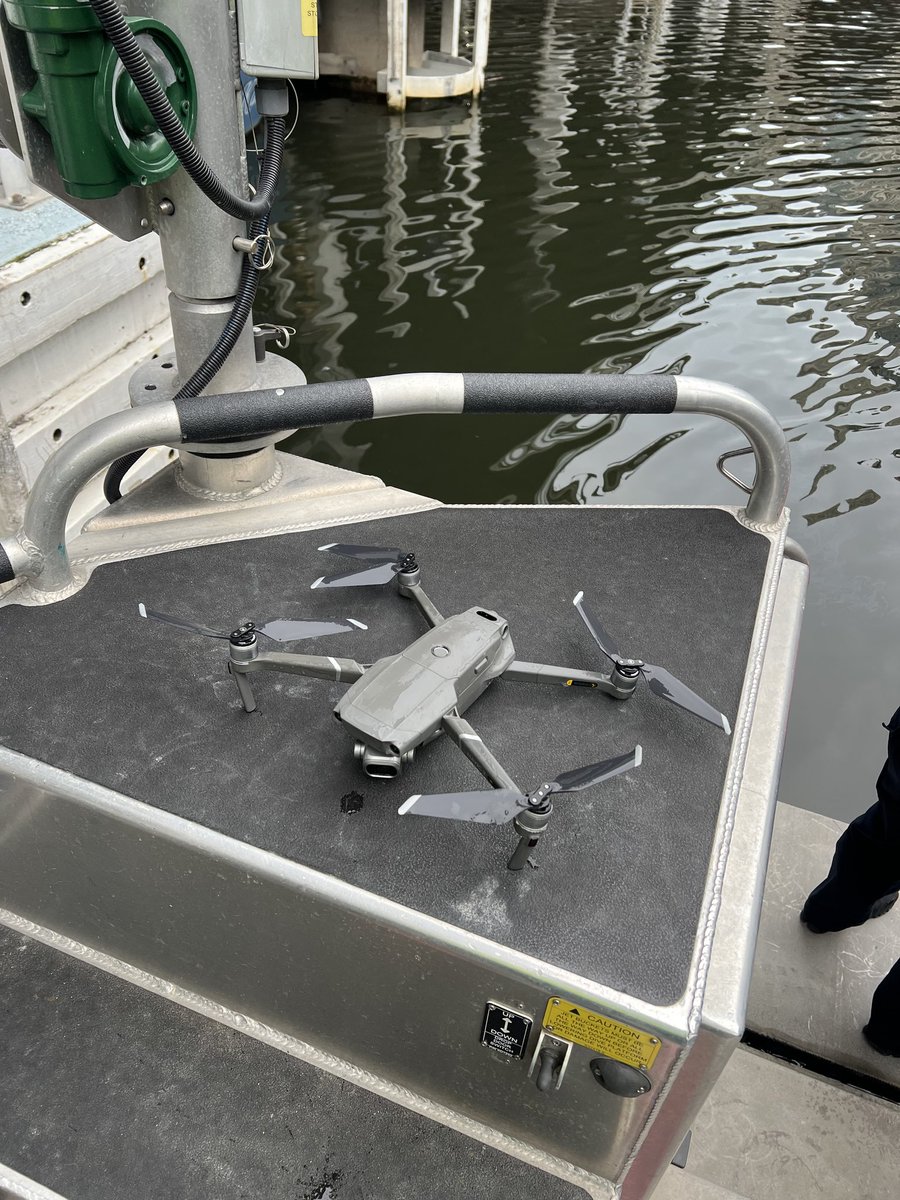 Chicago Police Marine Unit tweet media