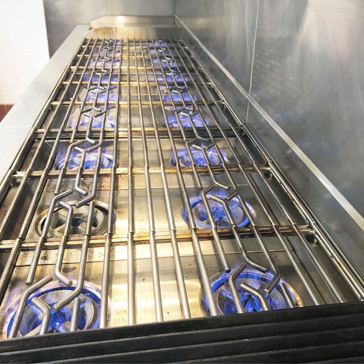 That’s a lot of Btu’s to cook up a storm!! 🔥🔥🔥 #chooseHestan #powerful