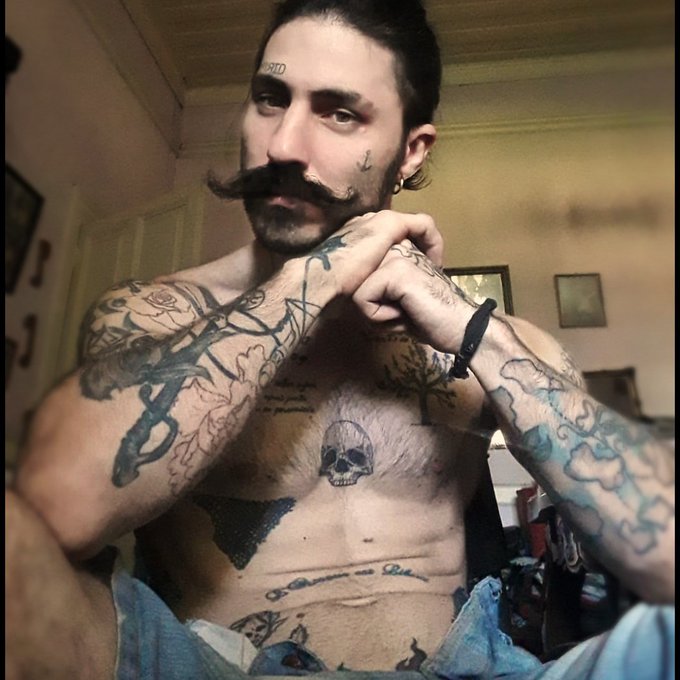 #NuevaFotoDePerfil https://t.co/ZWxWzV8hgt<a href="/tag/nuevafotodeperfil"class="tags">#NuevaFotoDePerfil</a>