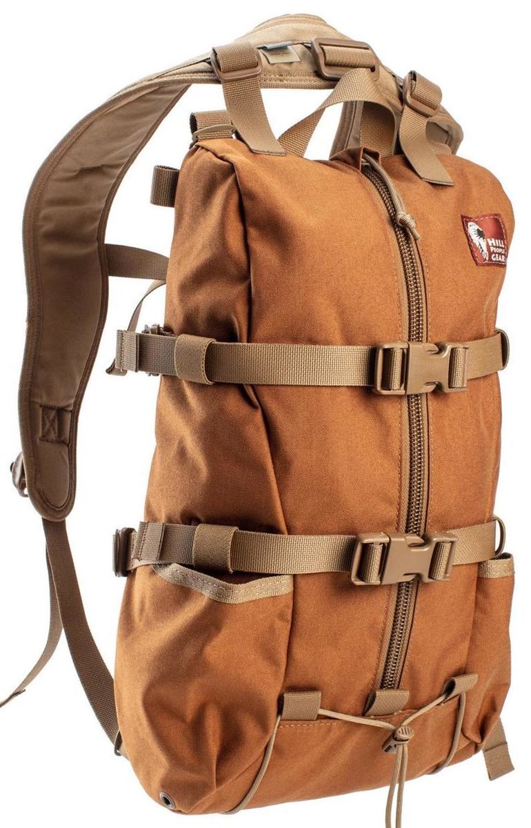 Just updated info about Hill People Gear Tarahumara backpack on our website! With ideal size for day hiking (16 liters!), superb build quality, and thoughtful center zip design, it's a minimalist traveler's dream. Come check it out! buff.ly/42zM2cZ