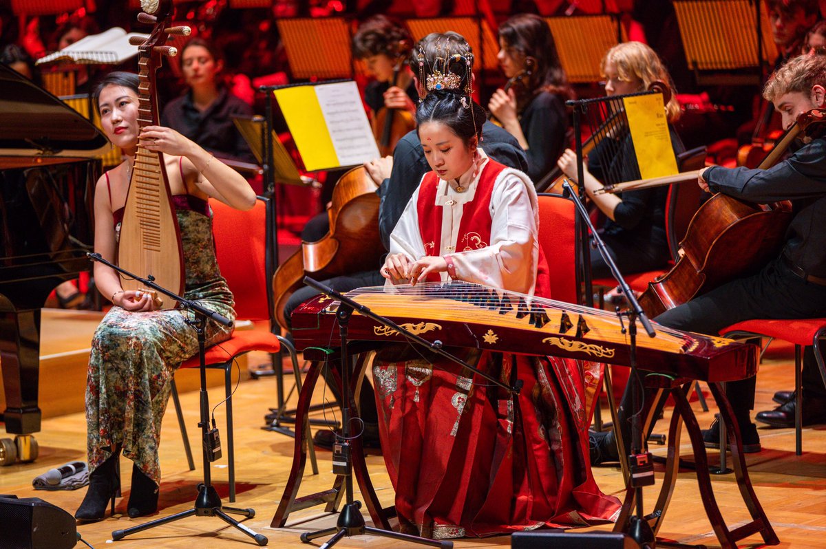 Di Xiao (@dixiao) on Twitter photo Happy #YearofDragon! Thank you everyone <a href="/UOBChina/">China Institute</a> for your support, such joy to work with so much young talent!
#ChineseLunarNewYear #music #classical Happy #YearofDragon! Thank you everyone <a href="/UOBChina/">China Institute</a> for your support, such joy to work with so much young talent!
#ChineseLunarNewYear #music #classical