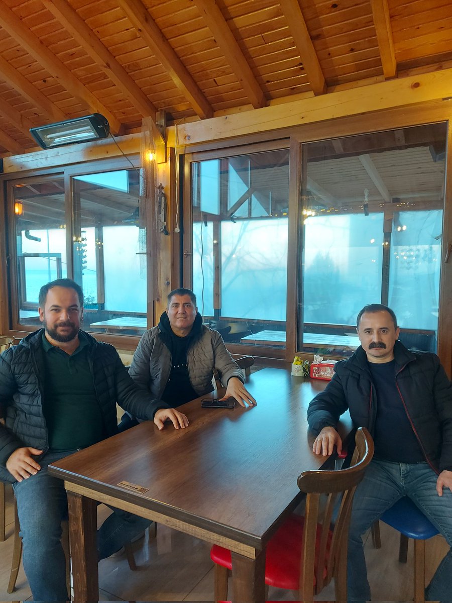 Sendikamızın kuruluşunda yer alan ve iki yıl genel başkn yardımcılığı yapan Gökhan Başkanımızı Ordu'da  Akif başkanımızla ziyaret ettik.Kuruluşun ağır şartlarında emek veren kıymetli başkanımıza vefa göstermek sendikacılığn önemli bir ilkesidr.Her zaman herkese her yerde hürriyet