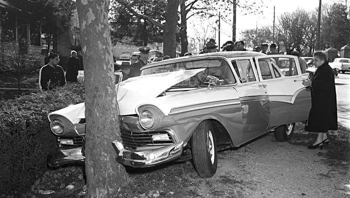 Francine was criminally negligent for the accident, but she had dementia and wouldn't be prosecuted. 1957 Ford Fairlane 500. #Biden #BidenDementia #UnfitForOffice