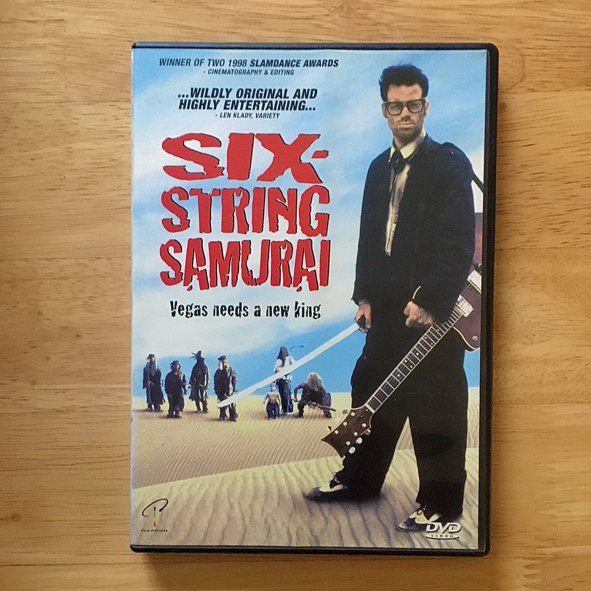 EMannLand's tweet photo. My dirt old copy of #SixStringSamurai I remember how much trouble it took me to acquire this back in the day. An utter delight finding out @VinegarSyndrome has a really nice special edition of the film with a book new art the whole shebang. Thanks VS!
https://t.co/5PoTXxmlqK https://t.co/kEHVLU8BEQ