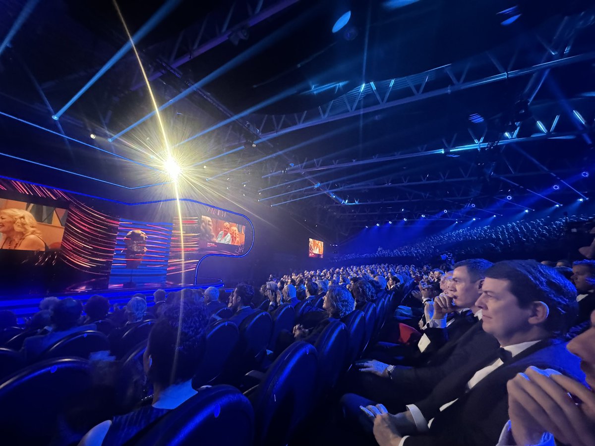 oscar_puente_'s tweet photo. El auditorio ha quedado impresionante. Gracias @SportsMadisonMK por tu ser trabajazo. Las empresas de Valladolid demostrando su capacidad y su profesionalidad hoy también en la gala de los @PremiosGoya https://t.co/RU1iSqRS93