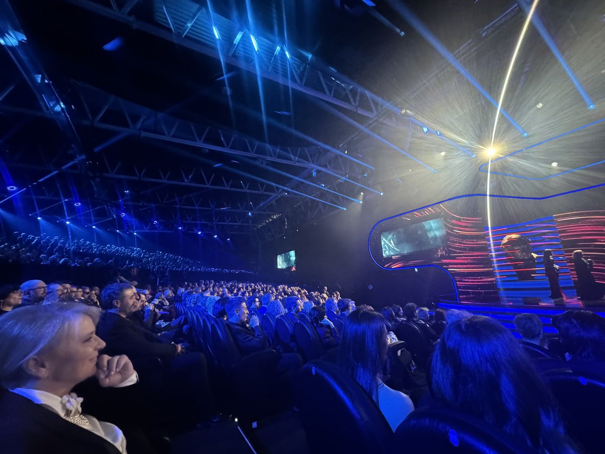 El auditorio ha quedado impresionante. Gracias <a href="/SportsMadisonMK/">Madison Sports Marketing</a> por tu ser trabajazo. Las empresas de Valladolid demostrando su capacidad y su profesionalidad hoy también en la gala de los <a href="/PremiosGoya/">Premios Goya</a>