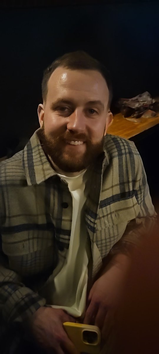 SamBromley's tweet photo. @AlexHorne you look like my mate https://t.co/lpYVd13Qt2