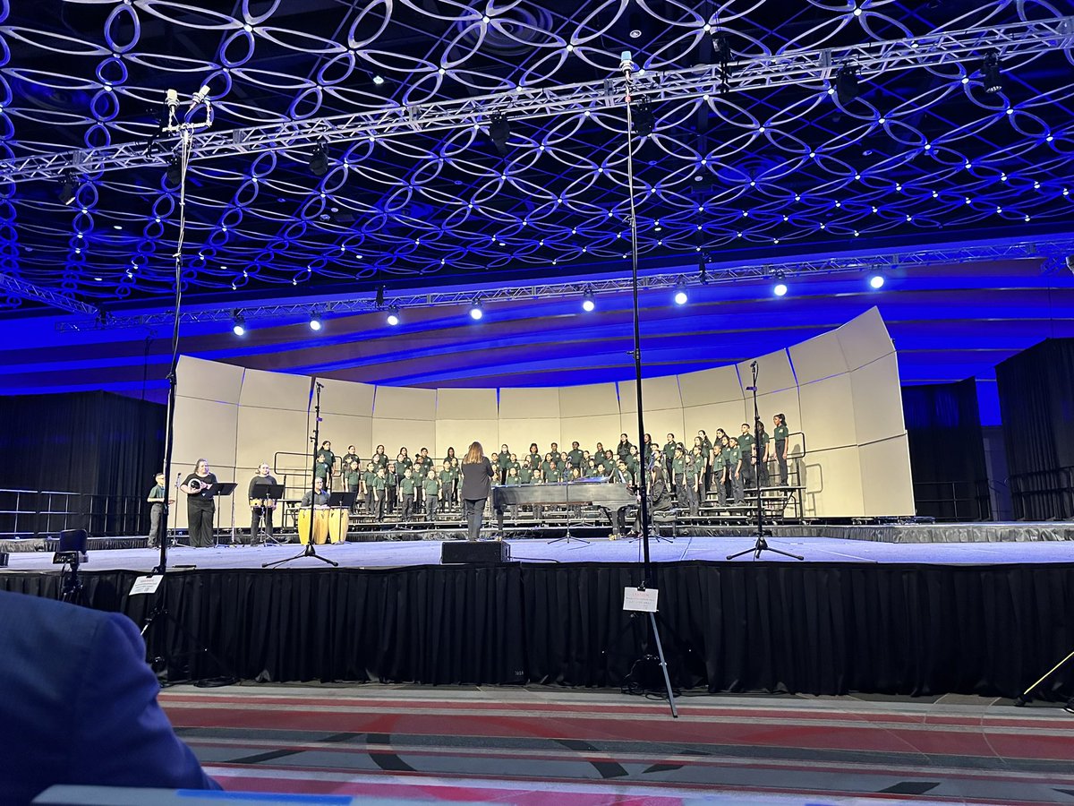 KujawaMusic's tweet photo. What an incredible experience…the @KujawaES_AISD Eagle Choir performing at #TMEA2024. ❤️🎵I love my students so much, and I’m so thankful for so many people that have supported me like, @MsNBurr @KujawaIBLibrary @KimJenk1 @aldinefinearts @AldineISD https://t.co/RioOHrOEue