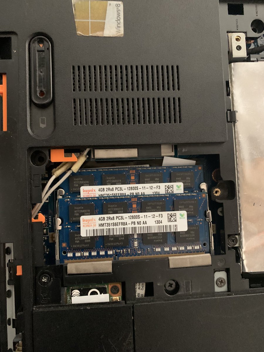 mtechitng's tweet image. ..
Hynix 4GB x2 PC3L/DDR3L Ram Upgrade
..
#skhynix 
#mtechitng 
#ramupgrade 
#pcupgrade