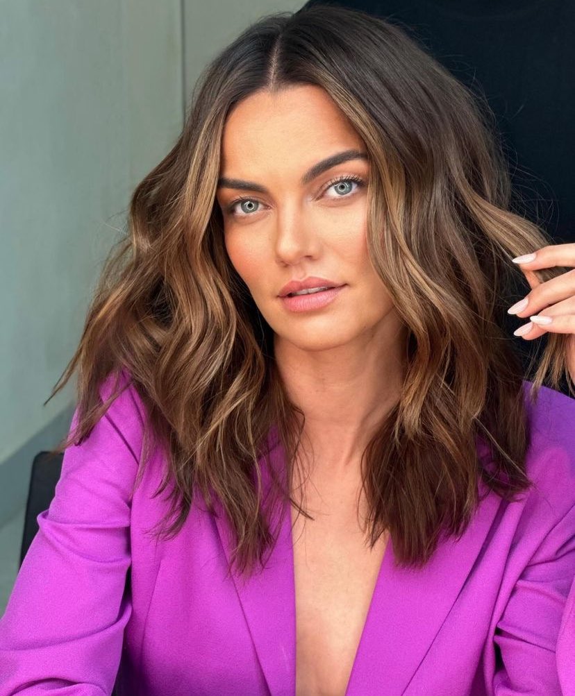 Barbara Fialho Brasil - Fan account tweet media