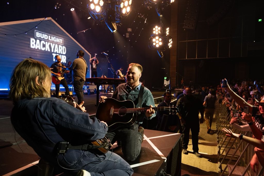 Zach Bryan tweet media