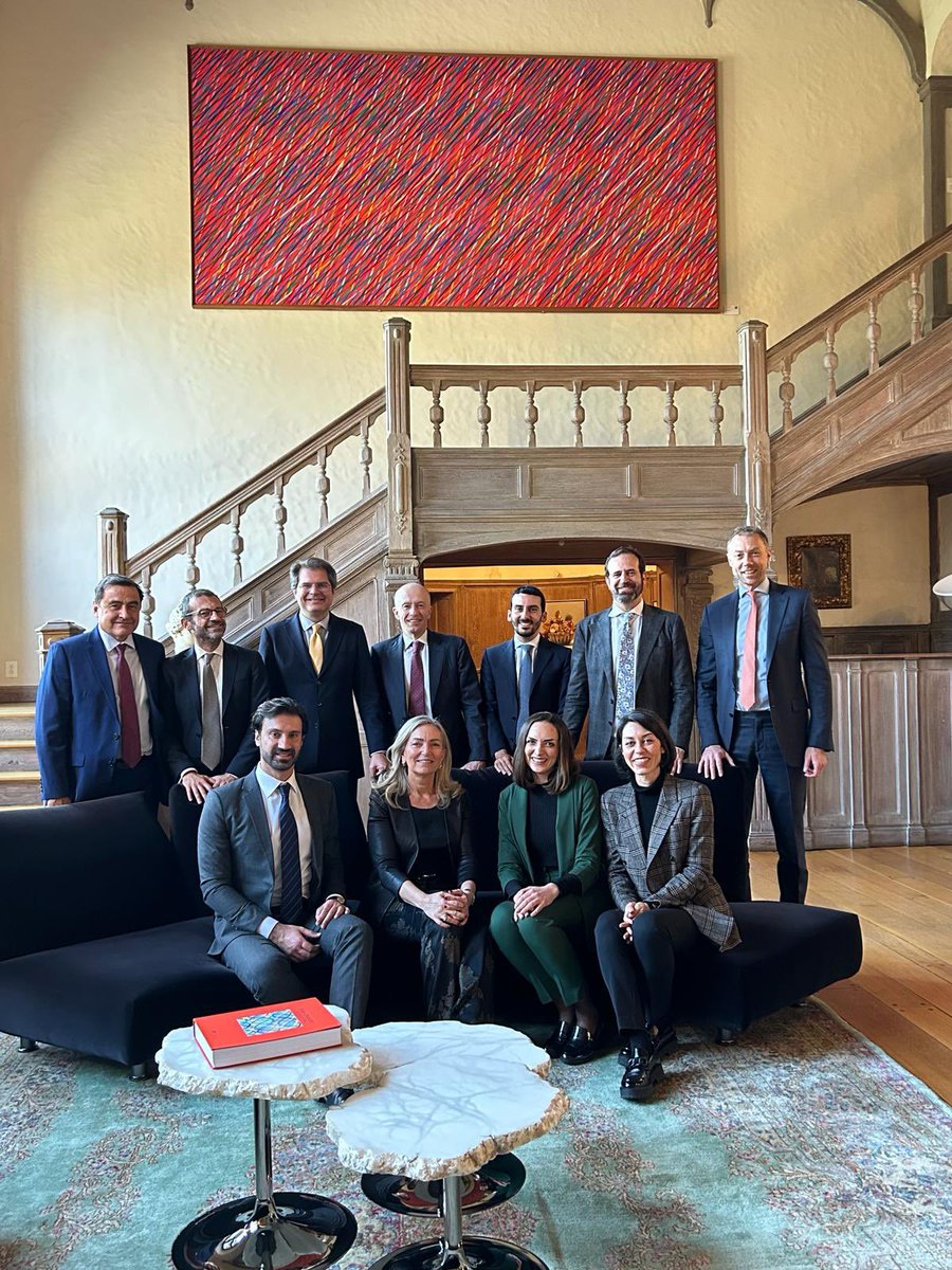 Italy in US tweet media