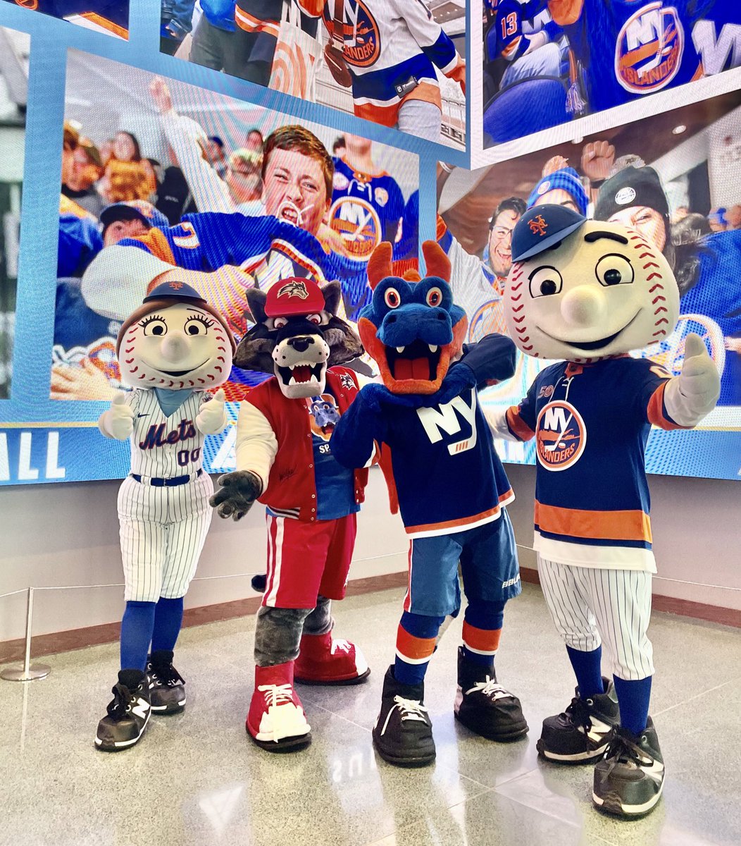 Thanks for having us today, @NYIslanders! 🏒