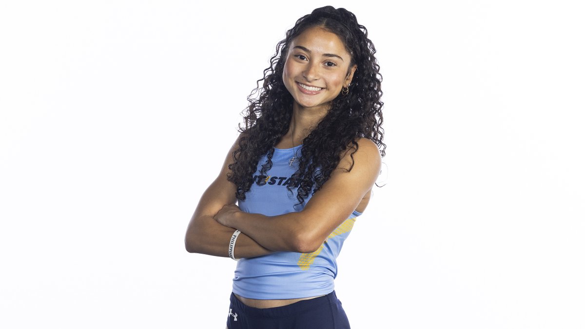 #TysonInvite | W 4x400m Relay

Amryne Chilton, Taylor Korytkowski, Alexandria Verbancic and Jericha Petrella post the 3rd fastest time in KSU history (3:42.04)

#GoFlashes⚡️