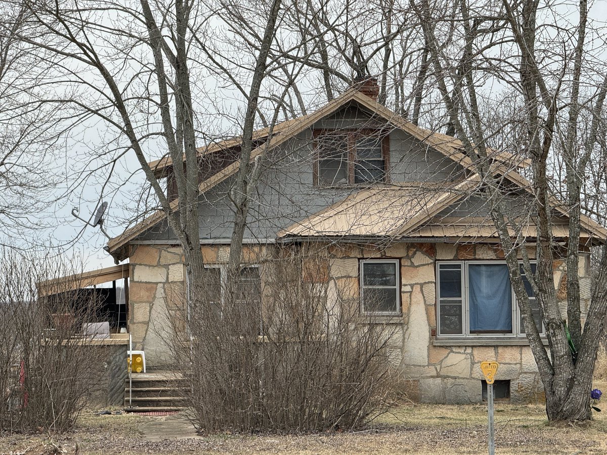 ChickenJoeSTL's tweet photo. Success, Missouri https://t.co/KeM8coiwOU