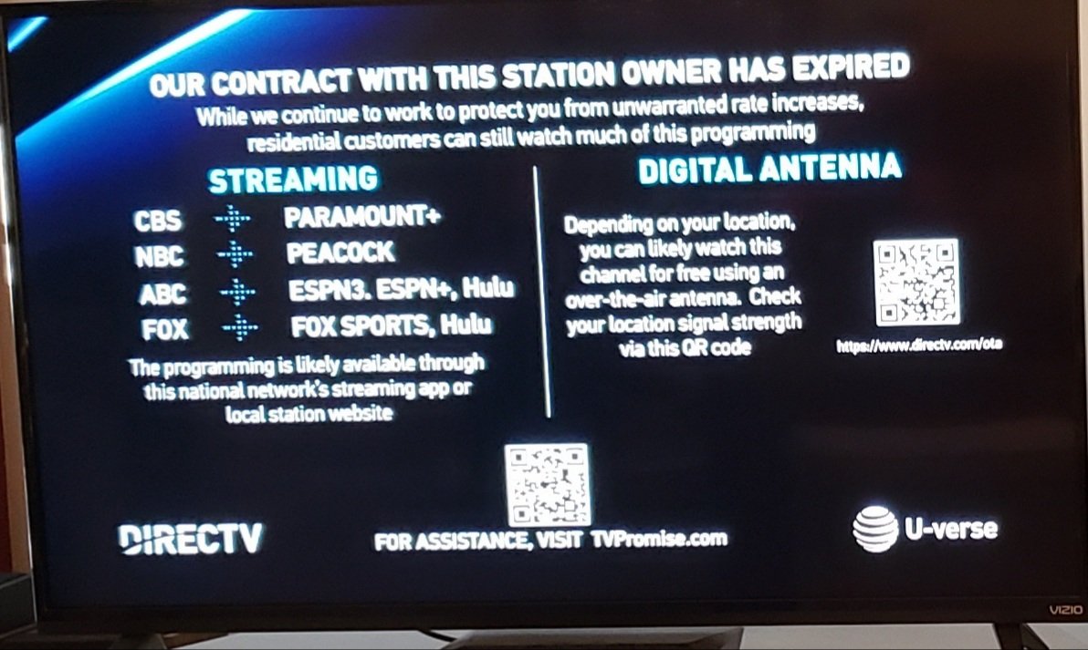 This is my super bowl channel.  Been down for 2 weeks.  C'mon assholes figure it out. @Uverse