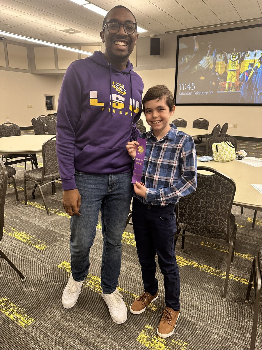 Marlo Williams (@marlowilliams5) on Twitter photo Congratulations ๐ to Jay Brandon for winning Best in the Region at the GCSS North West Regional Social Studies Fair! He will compete in the State competition in April! #WhoWereTheVanderbilts? #Statebound <a href="/DowellElementa1/">Dowell Elementary</a> <a href="/CobbSocStudies/">Cobb Social Studies</a> Congratulations ๐ to Jay Brandon for winning Best in the Region at the GCSS North West Regional Social Studies Fair! He will compete in the State competition in April! #WhoWereTheVanderbilts? #Statebound <a href="/DowellElementa1/">Dowell Elementary</a> <a href="/CobbSocStudies/">Cobb Social Studies</a>