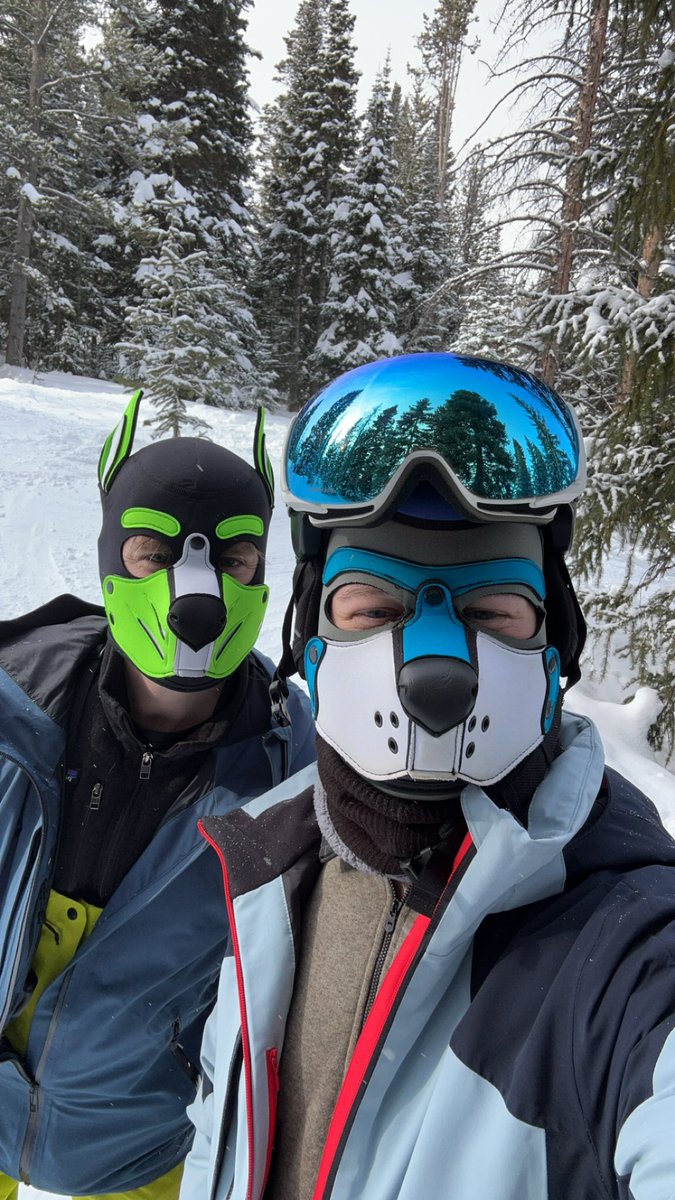 Ski times with the bestest boy <a href="/chipuparrow/">Pup Arrow</a> ⛷️🐶❤️
