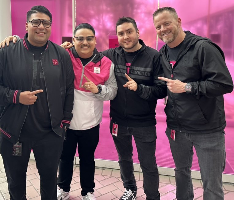 As we say in Spanish, 
Feliz cumpleaños y que cumplas muchos años más!🥳

Happy Birthday and many more years to come! 🥳

<a href="/tobiastjones/">Toby Jones</a>