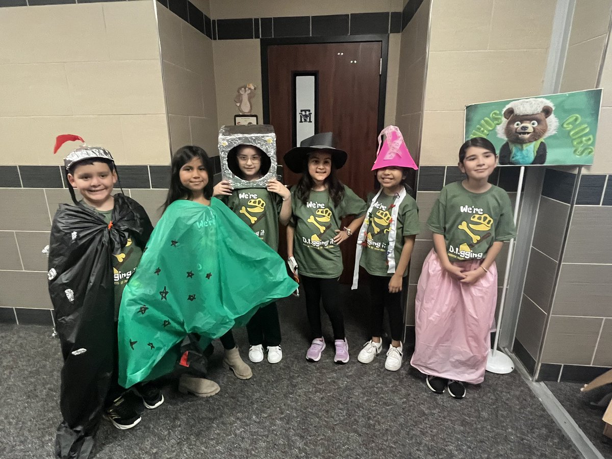 I love our Cubs 😀! tweet media