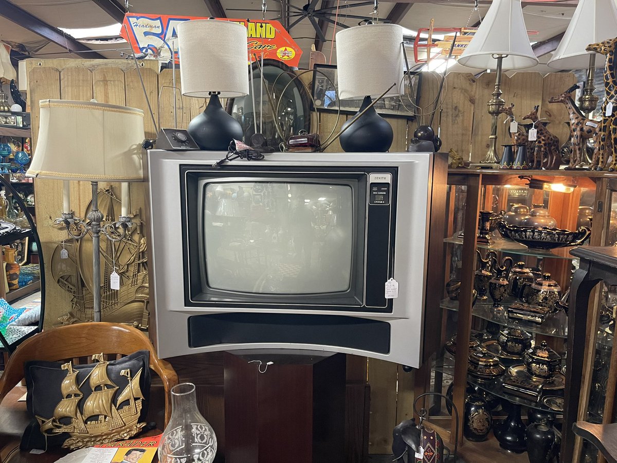 harveyhead tweet media