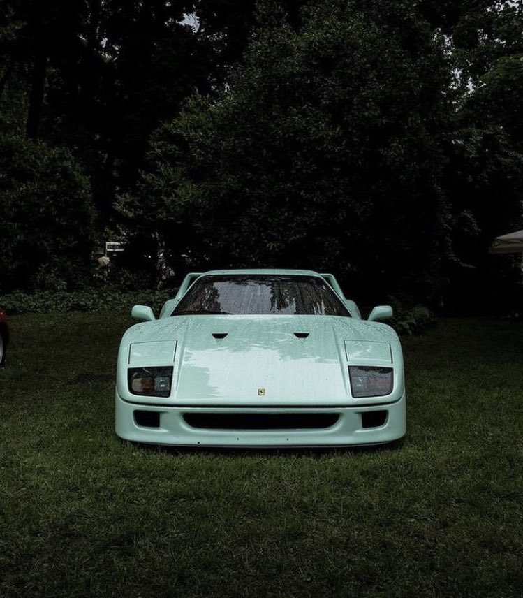Shtreetwear's tweet photo. Mint Ferrari F40 https://t.co/C0uzIIlNSz