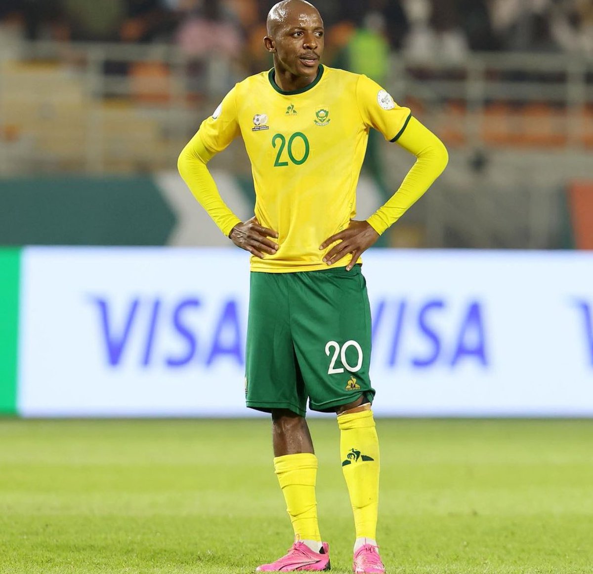 I so wish Khuliso Mudau could get offers abroad in big leagues because WOW!… We have a best right back in Africa bafethu! The man has been phenomenal throughout the AFCON tournament even during the qualifiers! This has been his season!
