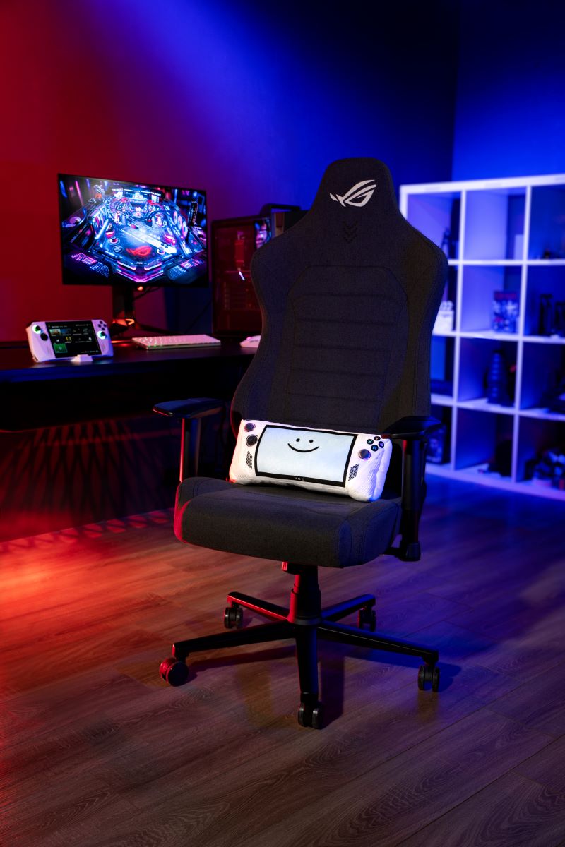 Who needs one of these ROG Ally pillows? 🥺

#PlayALLYourGames