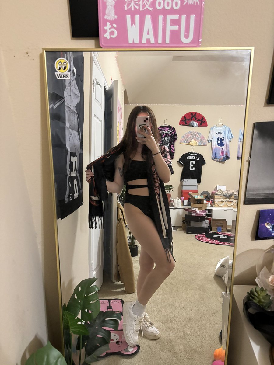 ITS RAVE DAY BABY!!!