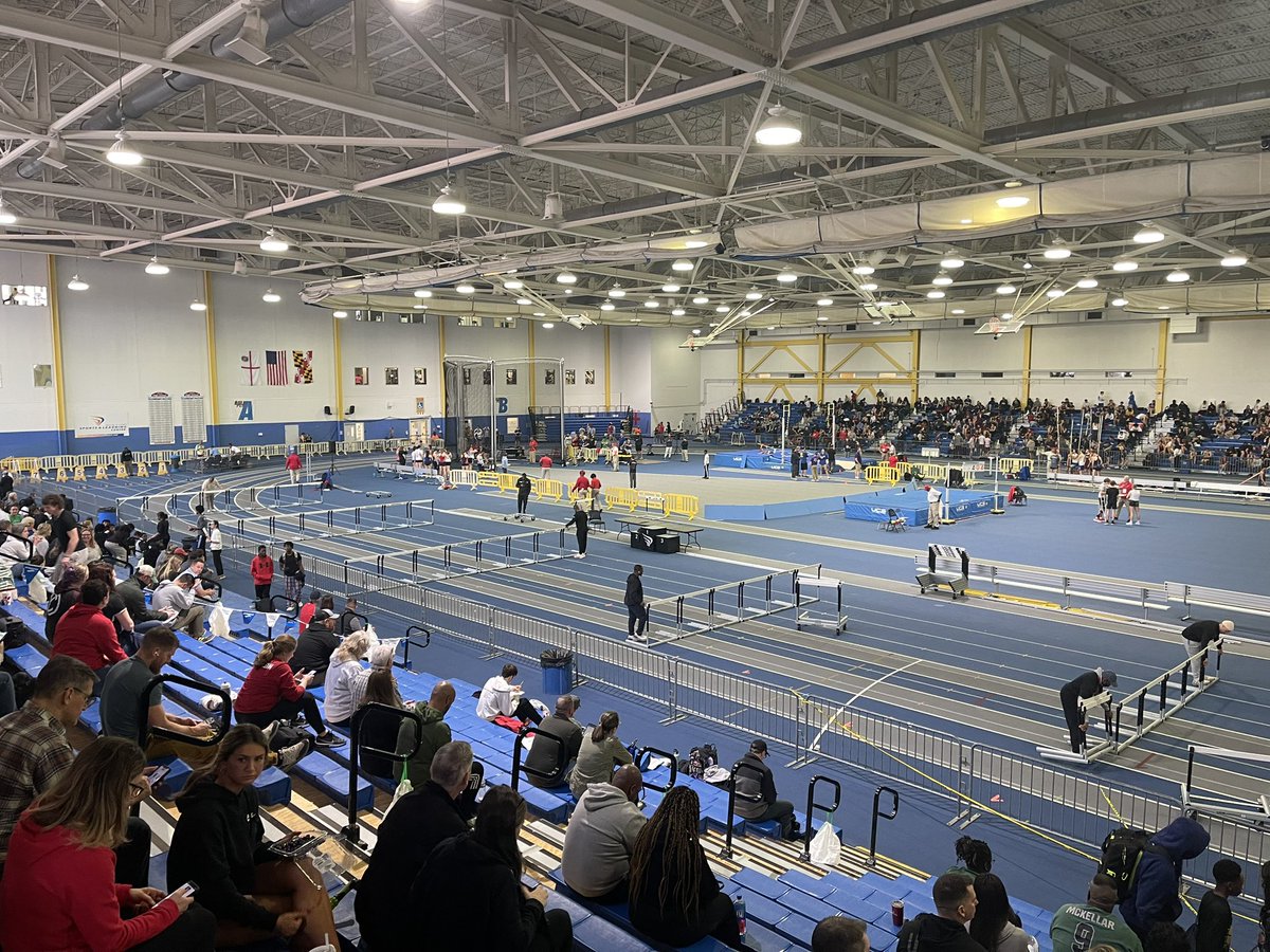 Solid day today at the 3A West Region Championship 🐝