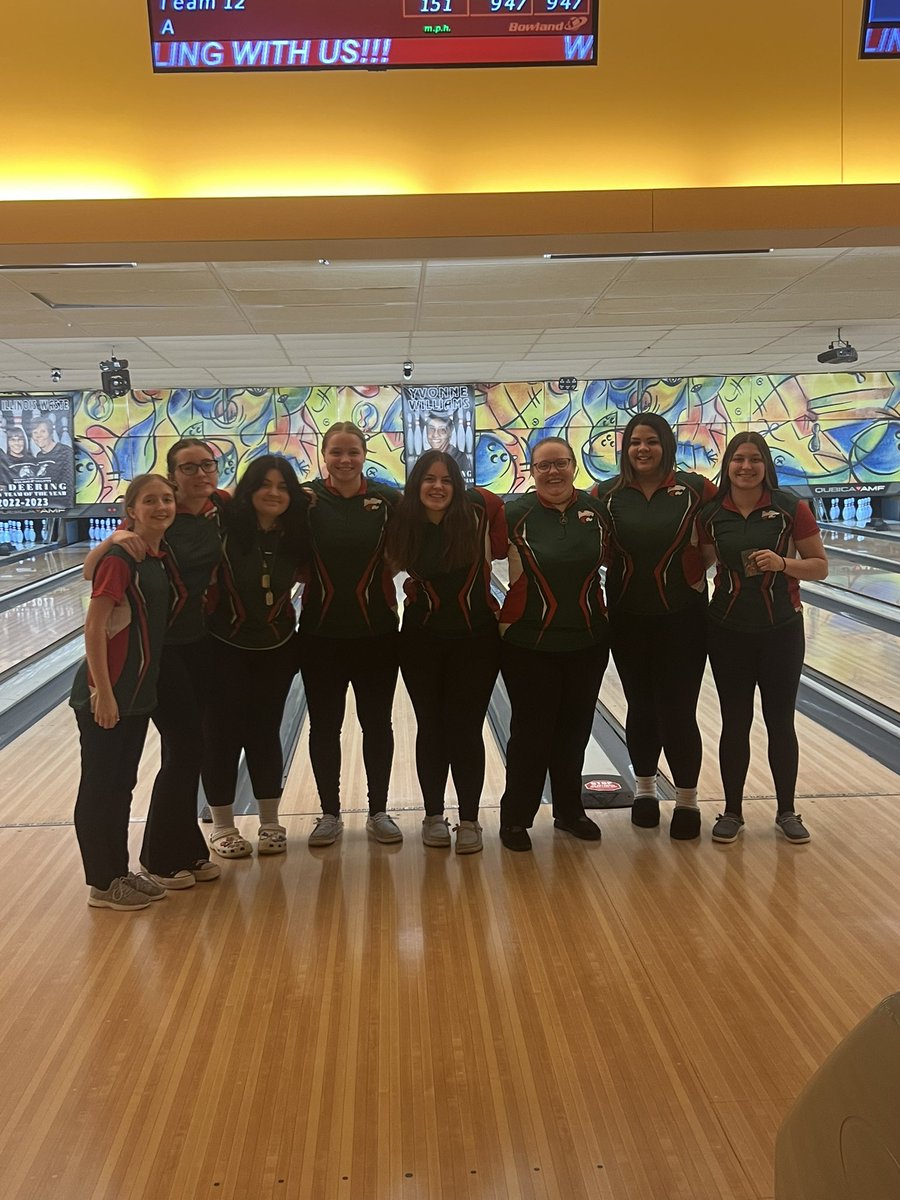 To Rockford we go! These girls were in 6th place with 60 pins after the morning to make up for in the afternoon and they battled and finished the day in 3rd place and secured a spot to advance to IHSA State Finals! Way to grind it out, girls! Awesome job! ‼️🐾🎳#SalemWildcatPride