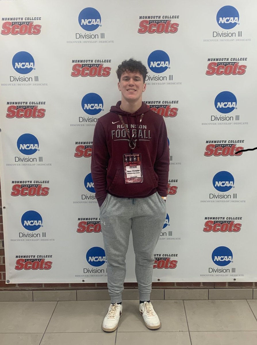 Had a great meet day visit @ScotsTFXC  Thank you @MC_CoachWood for having me!!