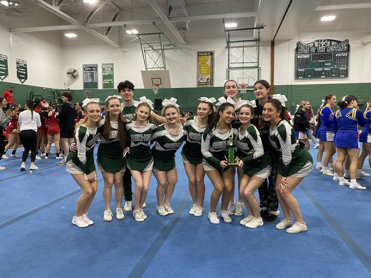 EBHSbearscheer's tweet image. Congrats Varsity on another 1st place win at JFK HS. For two weekends in a row, we also earned the second highest score of the entire competition. Looking forward to tomorrow’s comp and states 2/24. Let’s finish stronger than ever! @EB_Athletics @EBHSprinc @EBPublicSchools