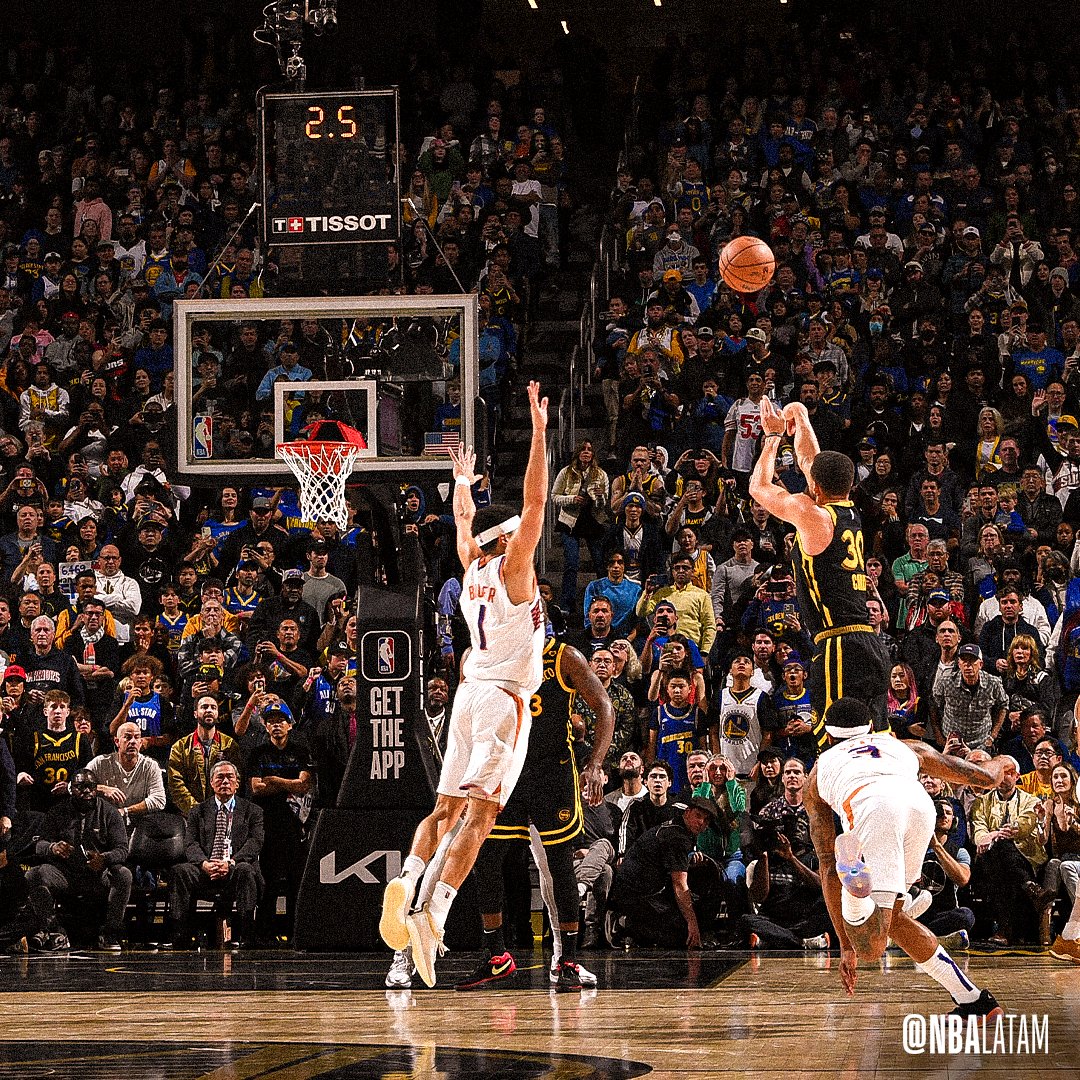 NBALatam's tweet photo. Hay que cerrar el estadio. Los genios hacen esas cosas 💫 https://t.co/d5FRdJcn6a