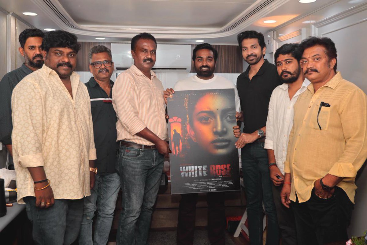 Done Channel (@donechannel1) on Twitter photo #WhiteRose team Thanks our beloved <a href="/VijaySethuOffl/">VijaySethupathi</a> for launching the Title Look 🎉
<a href="/studio9_suresh/">RK SURESH</a>
<a href="/anandhikayaloff/">Kayal Anandhi💙</a>
@dirrajshekar
@vairamuthu
@vijjith1
<a href="/elayadop/">elayaraja veluswamy</a>
<a href="/shan_0029/">Sudharshan M Kumar</a>
<a href="/johanmuzic/">JOHAN SHEVANESH</a>
@gopikri_edit
@rapsprasaath
<a href="/editsethu1971/">sethuraman</a>
@tn.kabilan
<a href="/D2smediaman/">Dhandapani</a> #WhiteRose team Thanks our beloved <a href="/VijaySethuOffl/">VijaySethupathi</a> for launching the Title Look 🎉
<a href="/studio9_suresh/">RK SURESH</a>
<a href="/anandhikayaloff/">Kayal Anandhi💙</a>
@dirrajshekar
@vairamuthu
@vijjith1
<a href="/elayadop/">elayaraja veluswamy</a>
<a href="/shan_0029/">Sudharshan M Kumar</a>
<a href="/johanmuzic/">JOHAN SHEVANESH</a>
@gopikri_edit
@rapsprasaath
<a href="/editsethu1971/">sethuraman</a>
@tn.kabilan
<a href="/D2smediaman/">Dhandapani</a>