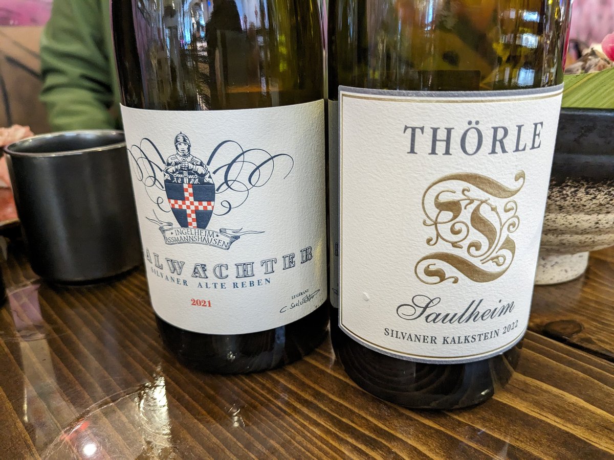 A pair of Rheinhessen Silvaner with excellent sushi today. Ingelheim and Saulheim. Limestone expressions, neutral wood, lees. Silvaner is Puligny-like at this level.