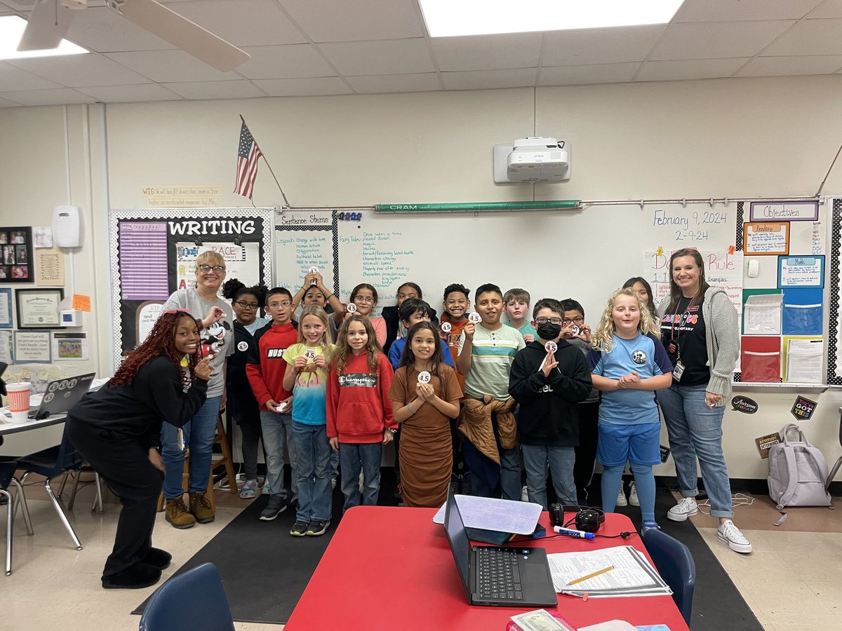 LetsLionUp's tweet photo. Congratulations to Ms. Sanchez and her class @BluebonnetLions for reaching their 1.5 goal. https://t.co/tEyJgjSdhk