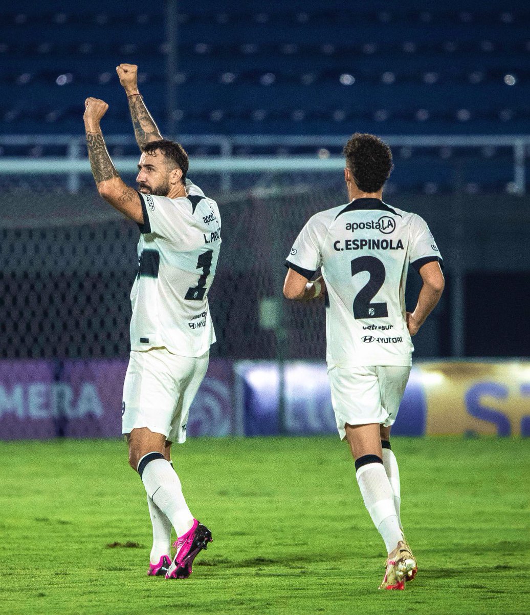 El único que sabe donde está parado y para que llegó al club. Vamos por más Oso! 🐻⚪️⚫️⚪️
