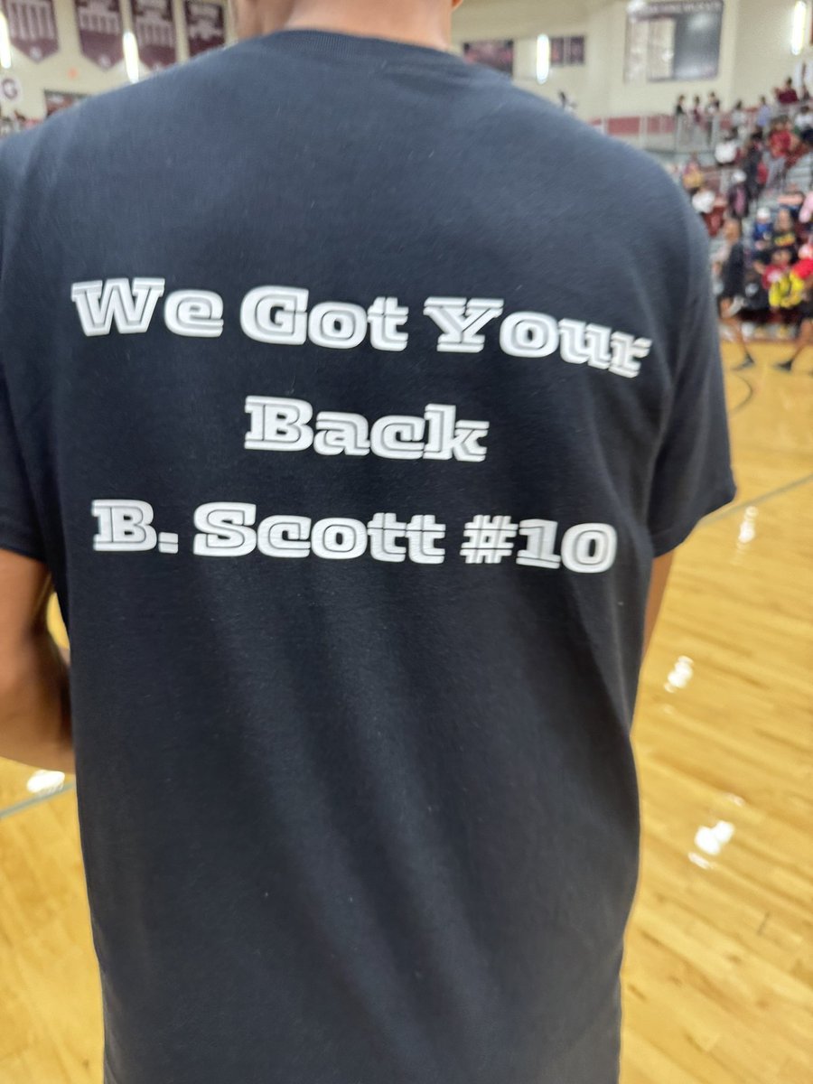 Fulton warmed up for tonight’s game in these shirts for Brennen, #10. 👊 to Coach Wright and to the Falcons players.