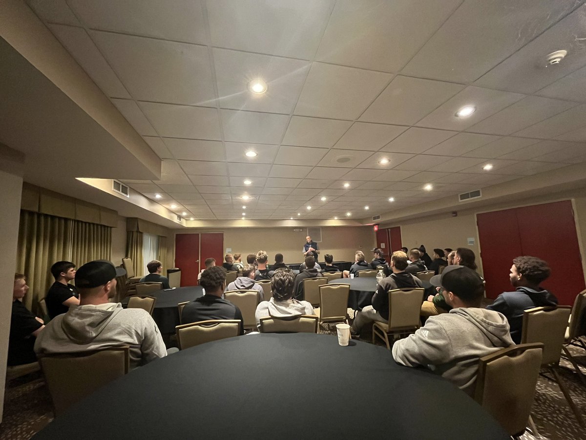 What an absolute honor it was for our guys to hear from from baseball coaching legend, hall of famer, and friend of our program, Coach Sam Riggleman, to close out our opening weekend of the season. Thank you, Coach!

#ACE🪓