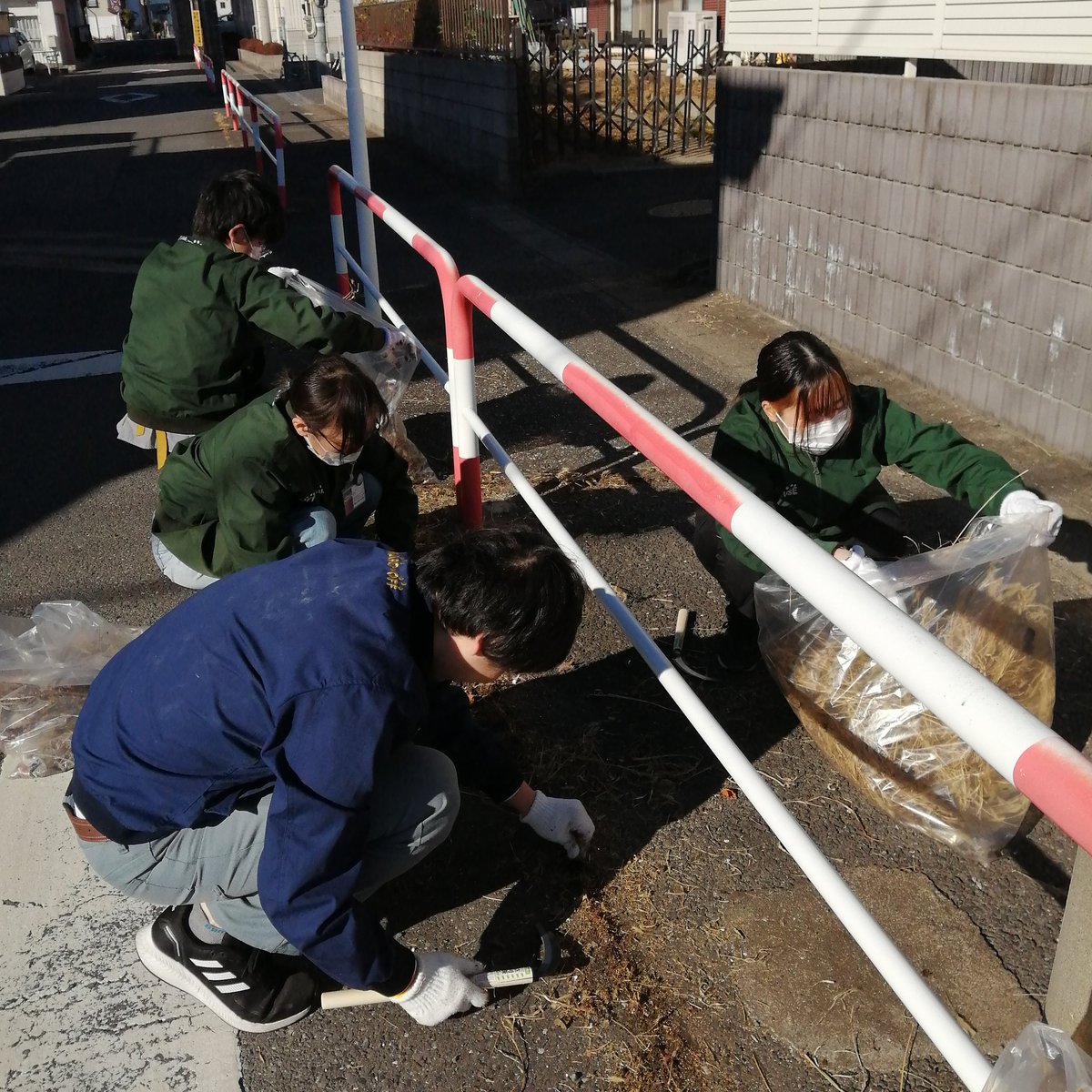 #211ハードオフ誕生日
#ハードオフのエコ活動2024
本日はお店の近くの道路いつもより少し足を伸ばして地域清掃を行いました。