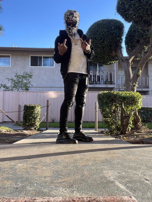 I got rich off my dick  #RICHBABYDADDY https://t.co/vtVvh7boIf<a href="/tag/richbabydaddy"class="tags">#RICHBABYDADDY</a>