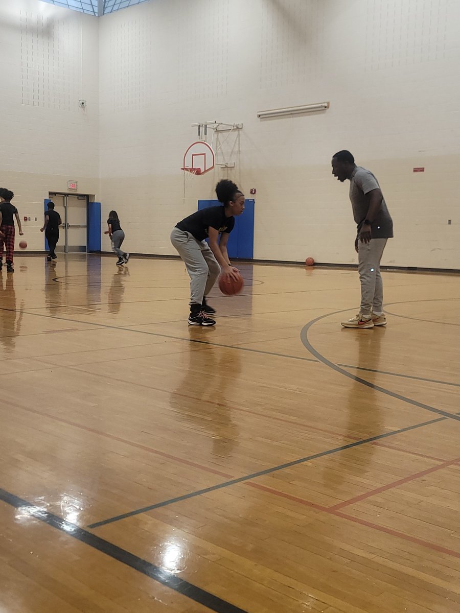#Lab #Work #Nodaysoff! #Elevate 
<a href="/HoopsAndChrist/">Hoops and Christ</a>
<a href="/ELEVATE_2017/">Elevate Lifestyle</a>