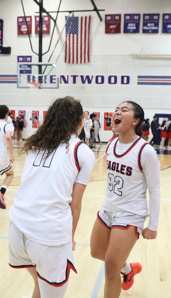 Brentwood Athletics (@bwoodathletics) on Twitter photo Q-FINALS BOUND! Brentwood with the 75-48 VICTORY over Crescenta Valley in the 2nd round of D1 CIF Playoffs. Jocelyn Pascual #32 scored her 1000th point in the win. LET’S GO! <a href="/latsondheimer/">eric sondheimer</a> Q-FINALS BOUND! Brentwood with the 75-48 VICTORY over Crescenta Valley in the 2nd round of D1 CIF Playoffs. Jocelyn Pascual #32 scored her 1000th point in the win. LET’S GO! <a href="/latsondheimer/">eric sondheimer</a>