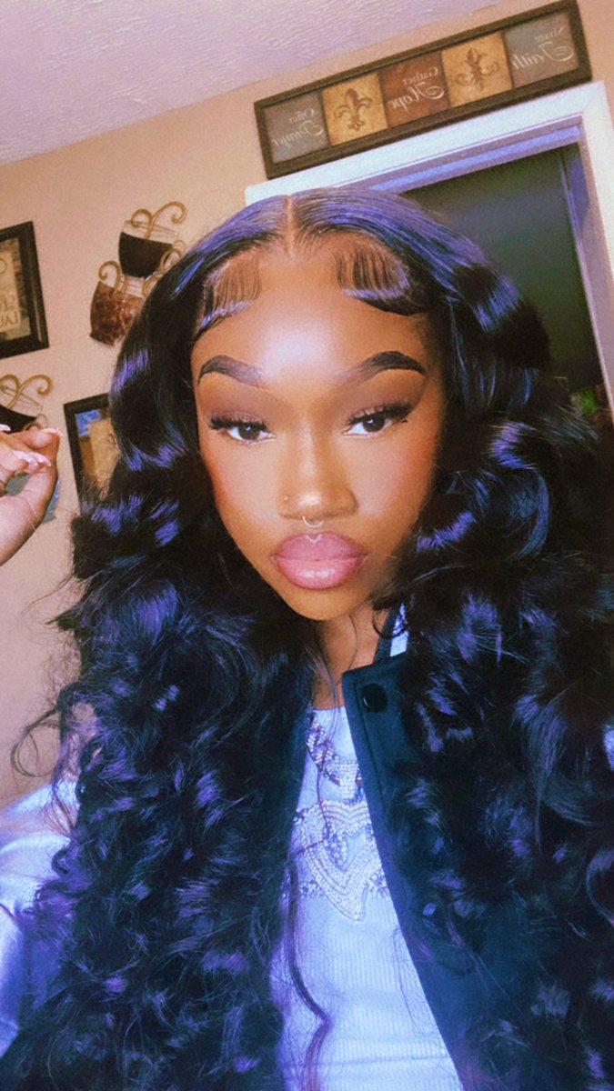 qveenteee__'s tweet image. bae yk you fine 😮‍💨