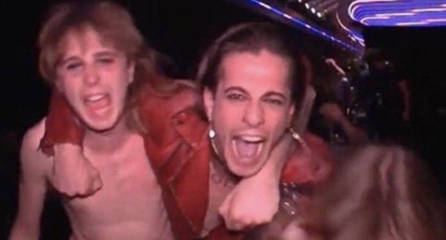 voi non avete idea di quanto sia felice che non solo abbia vinto una donna di 22 anni ma soprattutto che quella donna sia ANGELINA MANGO

per la robbata di ieri e per tutte le cattiverie che le sono state dette in queste settimane
 #Sanremo2024